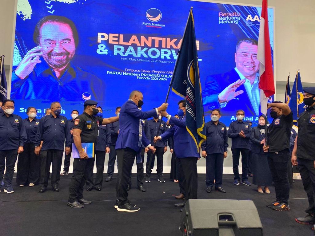 Targetkan Menang Pemilu NasDem Tunjuk Mantan Gubernur Sulbar Jadi Ketua DPW