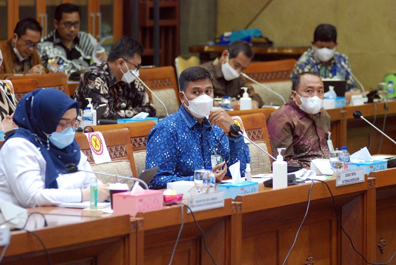 Rapat Kerja Komisi IX DPR Degan Dirut BPJS Ketenagakerjaan, Dewas BPJS dan Serikat Kerja Buruh Seluruh Indonesia