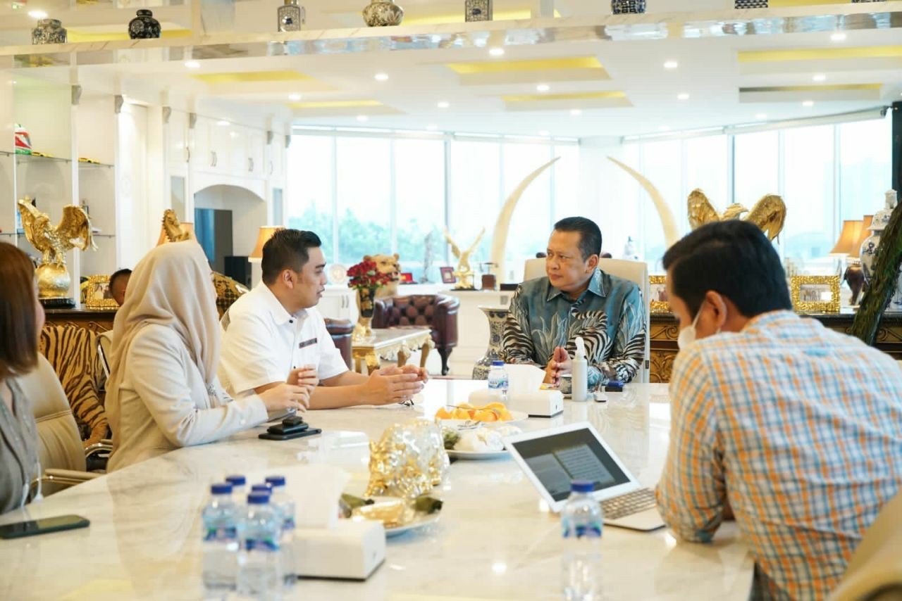 Terima Angkatan Muda Ka'bah, Bamsoet Ajak Kaum Muda Berinovasi dan Berkreasi