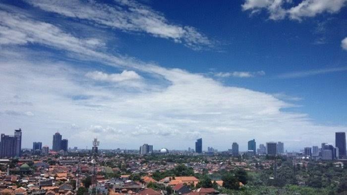 Cuaca DKI Diperkirakan Didominasi Cerah Berawan Senin Ini