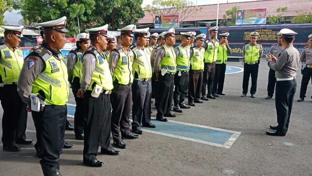 Minta Nomor HP Saat Tilang Perempuan, Polantas di Tangerang Dibebastugaskan