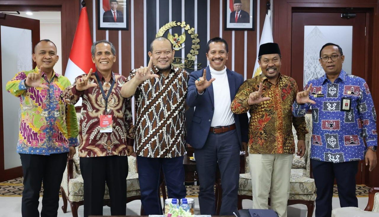 Bertemu PB PGRI, LaNyalla Sampaikan Agenda Safari FGD Amandemen Konstitusi