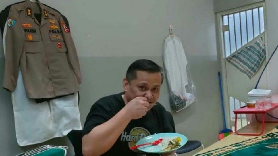Terus Berulah, IPW Sebut Irjen Napoleon Bonaparte Caper