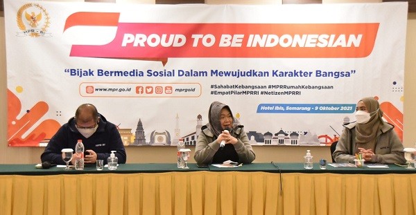 Siti Fauziah: Bijak Bermedia Sosial Dalam Mewujudkan Karakter Bangsa