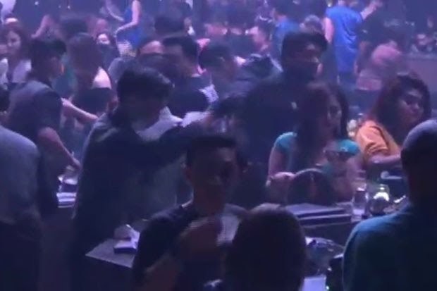 Beroperasi Hingga Lewat Tengah Malam, Polisi Gerebek Holywings Tebet