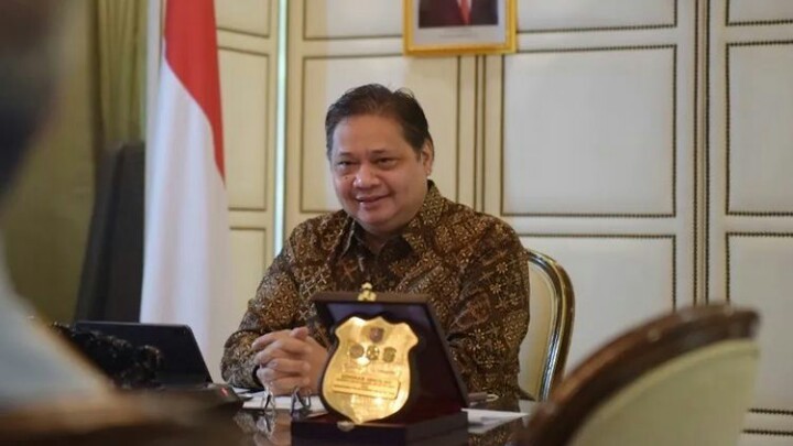 Salip Ganjar Pranowo, LPMM Sebut Airlangga Hartarto Capres Paling Diminati Generasi Milenial