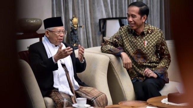 Dua Tahun Jokowi-Ma’ruf Amin, Pengamat: Menteri yang Kerjanya Nggak Maksimal, Sebaiknya Dievaluasi