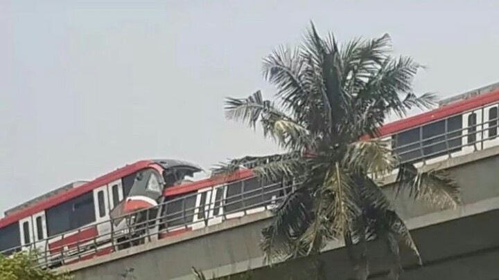Dua LRT Bertabrakan di Cibubur, Polisi Sebut Kecelakaan Kerja