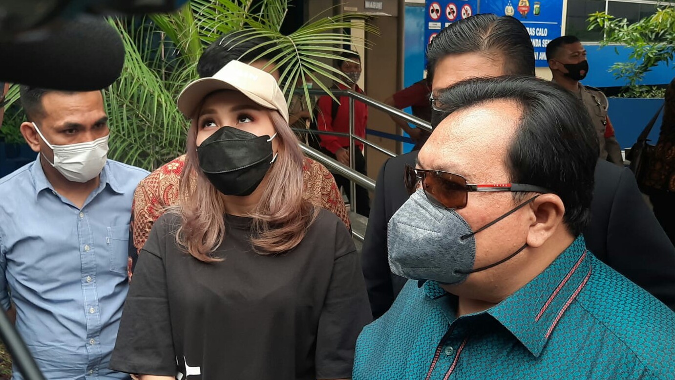 Ayu Ting Ting Laporkan KD ke Polda Metro Jaya Atas Tudingan Pencemaran Nama Baik