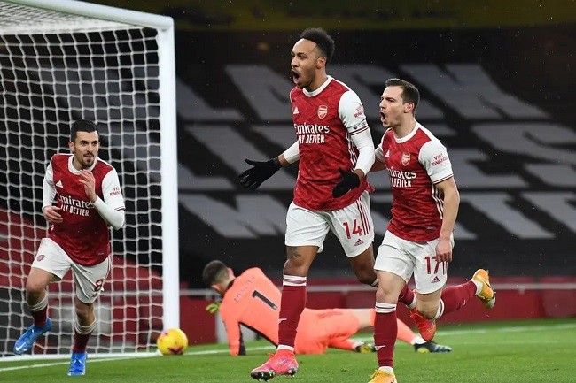 Keberhasilan Arsenal Atas Leeds United Bikin Fans MU Nggak Bisa Tidur