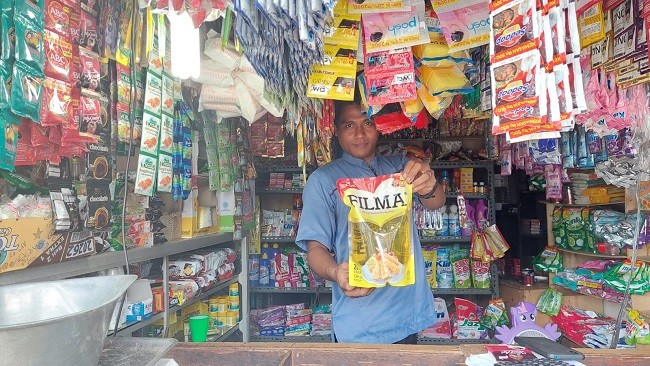 Harga Minyak Goreng Naik, Para Pedagang Mengeluh Jualannya Sepi Pembeli