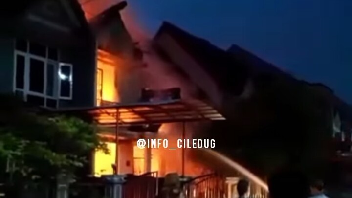 Rumah Mewah di Cipondoh Dilalap Api, Empat Penghuninya Meninggal Dunia