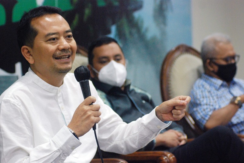 Diskusi Forum Legislasi  tema "Permendikbudristek 30/2021 Picu Kontroversi, RUU TPKS jadi Solusi?"