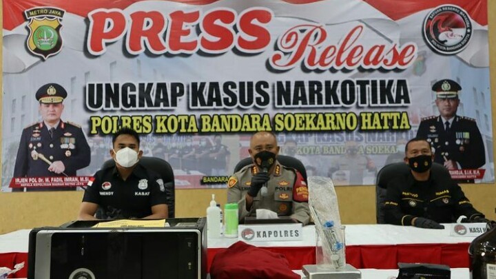 Sembunyikan Berkilo Sabu Dalam Paket Berisi Celana, Tiga Pelaku Diciduk Polres Bandara Soetta