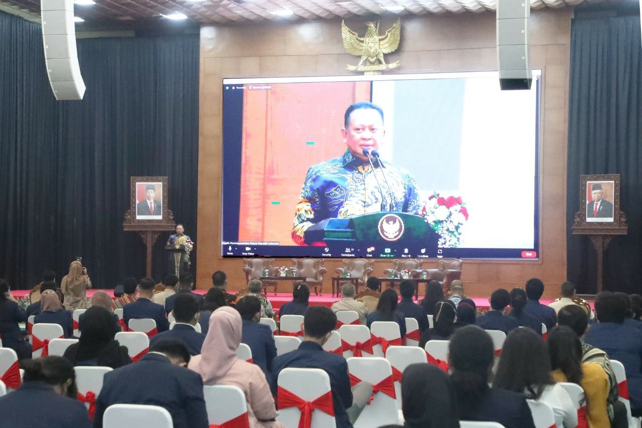 Ketua MPR RI: Warga Negara Berhak dan Wajib Ikut Bela Negara