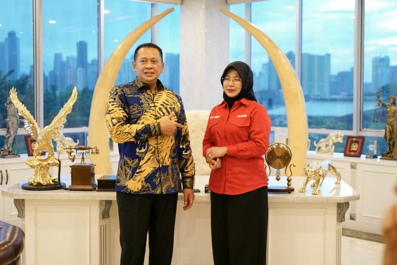Bamsoet: IMI Siapkan Turing Motor Listrik Gesits Wisata Rally Bali