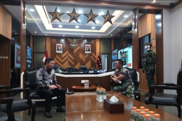 Presiden Jokowi Lantik Panglima TNI dan KASAD, Ini Harapan Waket DPD RI 