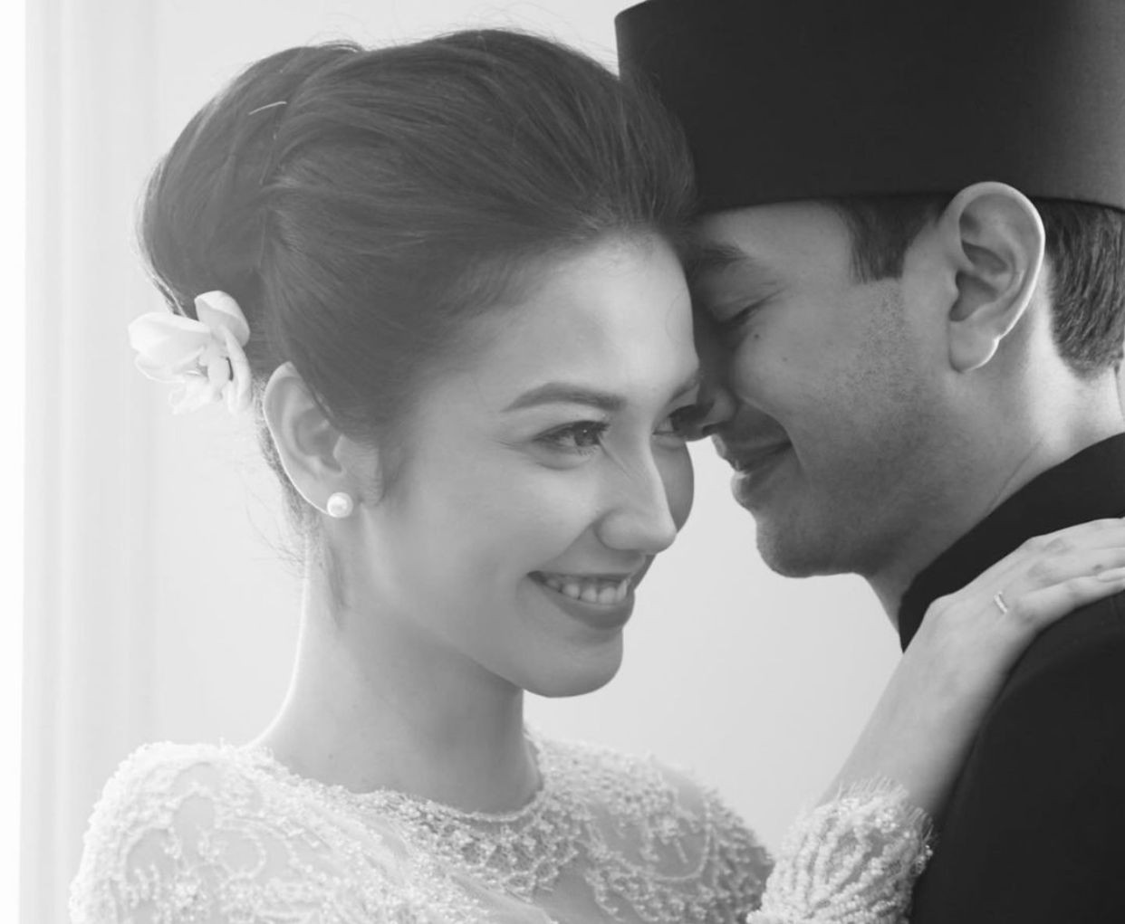 Velove Vexia Menikah, Suaminya Langsung Dijulidin Netizen