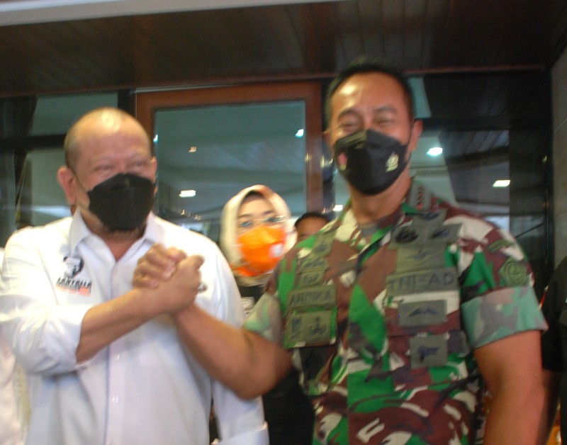 Ketua DPD RI LaNyala Terima Panglima TNI Andika