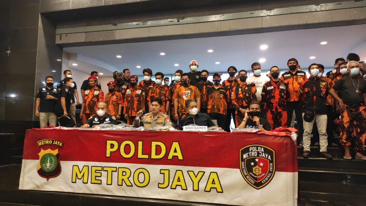 Keroyok Perwira Polri, 21 Anggota Pemuda Pancasila Diamankan di Polda Metro