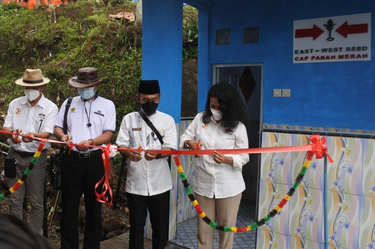 Mengairi Lebih dari 45 Hektar Lahan, EWINDO Dukung Pipanisasi untuk Petanj Jember