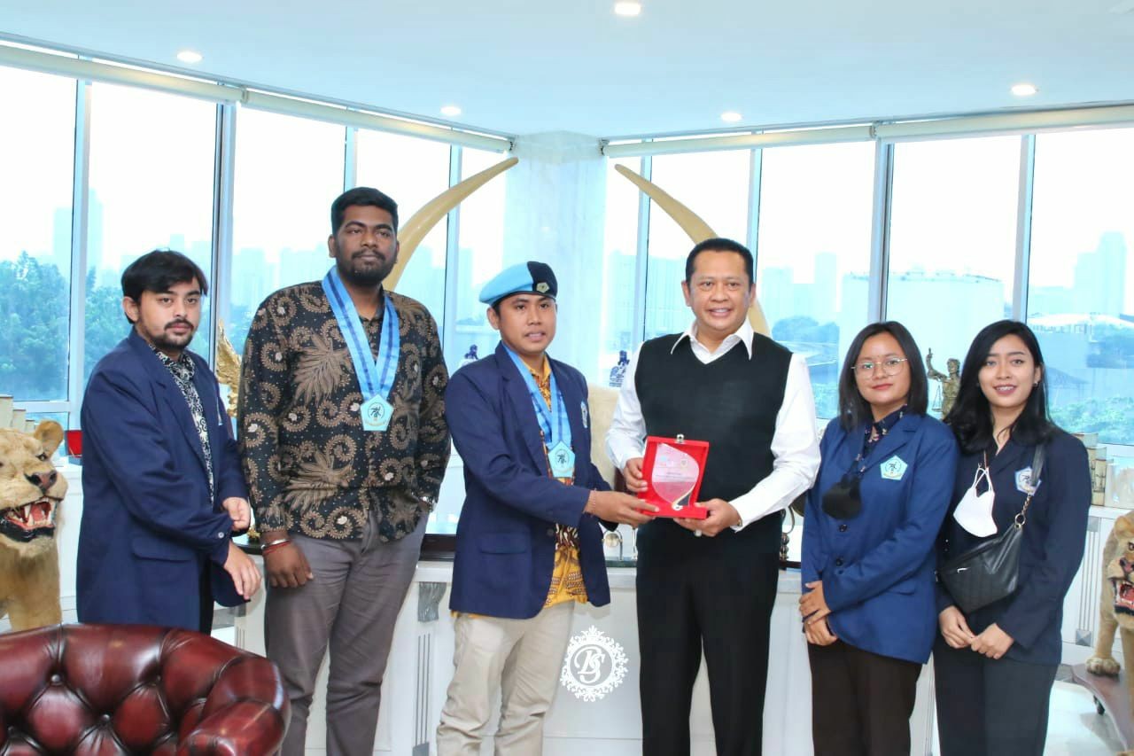 Bamsoet Ingatkan Pentingnya Penggunaan Medsos Secara Bertanggungjawab