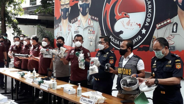 Bola Hingga Sparepart Kendaraan Jadi Alat Selundupkan Puluhan Kilo Narkoba dari Luar Negeri