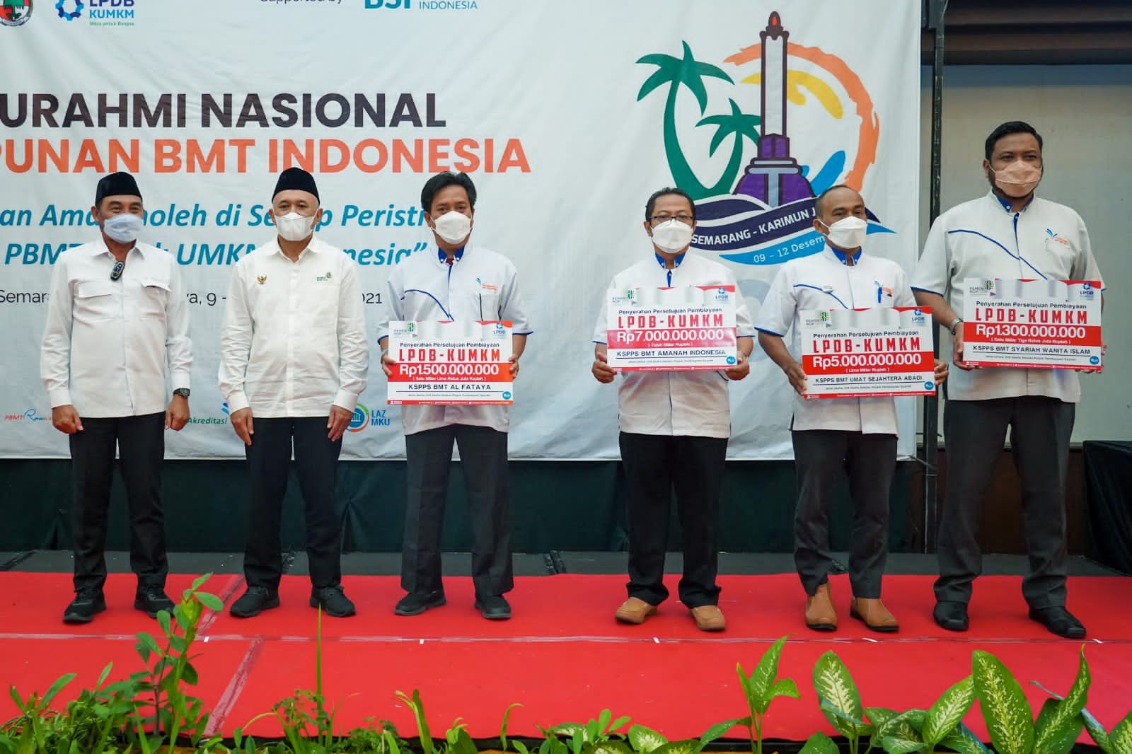 Teten Minta BMT Manfaatkan Potensi Pasar Keuangan Syariah