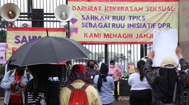 Demo Desak DPR Sahkan RUU TPKS