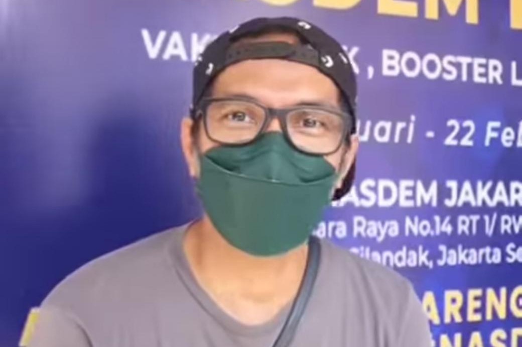 Gitaris Slank Ridho Aja Ikut Vaksin Booster NasDem