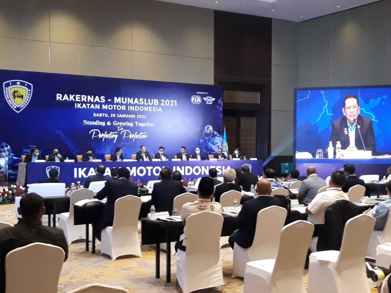 Bamsoet Resmi Buka Munaslub IMI