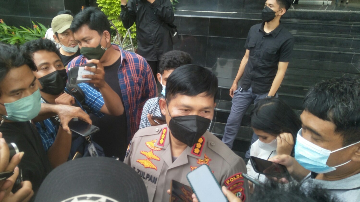 Tarik Motor Tanpa Surat Tugas, Anggota Polda Metro Nyaris Diamuk Warga Pandeglang