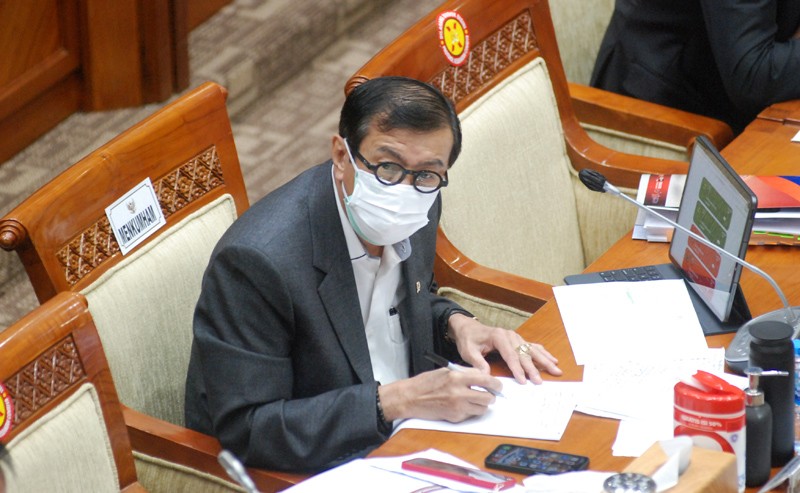 Menkumham Raker Dengan Komisi III DPR