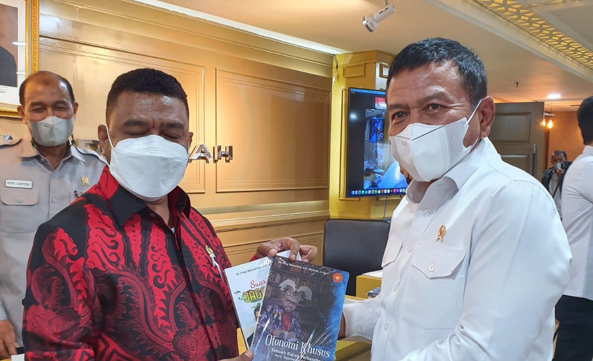 Senator Filep Soroti Sistem Pengawasan di Wilayah Perbatasan Papua Barat