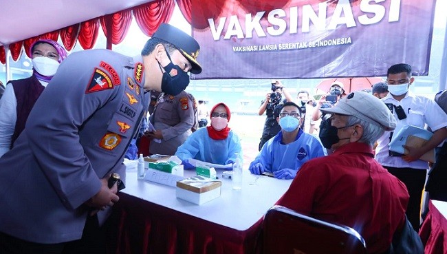 Hadapi Lonjakan Covid-19, Kapolri Imbau Masyarakat Tak Panik, Disiplin Prokes dan Lakukan Vaksinasi 