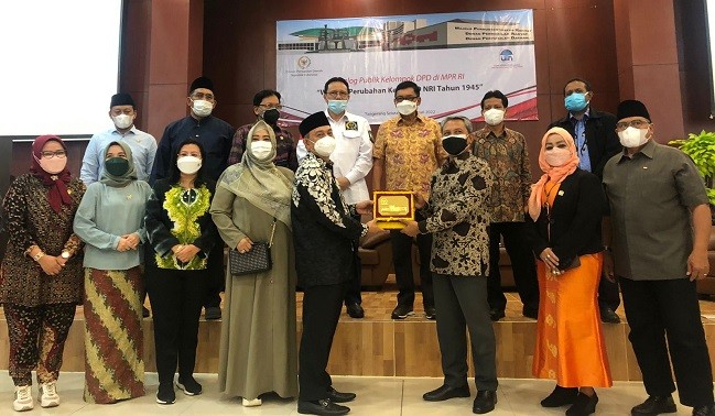 Ambang Batas Calon Presiden Mengkebiri Hak Politik Warga Negara