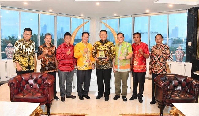 Bamsoet Dukung KKN Kebangsaan 2022 Universitas Palangkaraya di Kalteng