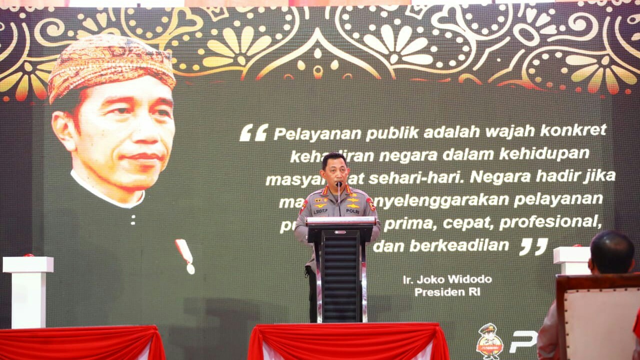 Resmikan Sarpras Polri dan Solo Smart City, Kapolri Ingin Pelayanan Publik Tidak Berbelit