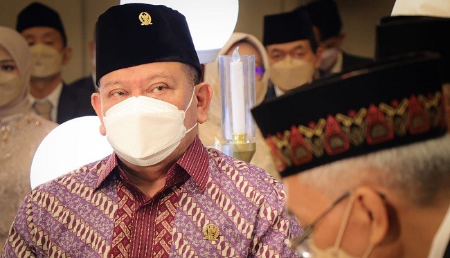 Ketua DPD RI Minta BPJS Kesehatan Jadi Syarat Pembuatan SIM Hingga Umroh Dibatalkan