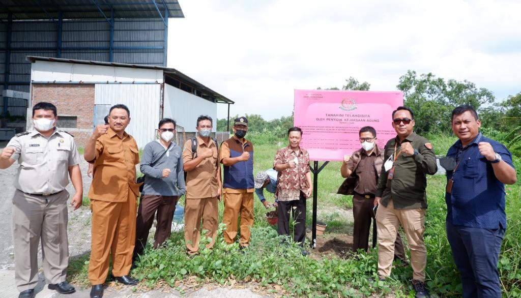 Kembalikan Kerugian Negara, JAMPidsus Sita Aset Tersangka TPPU Johan Darsono