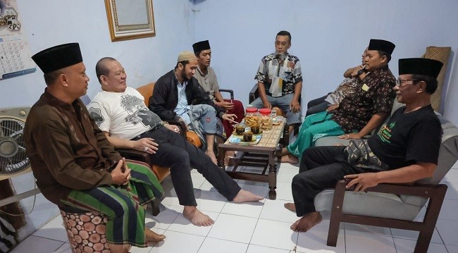 Di Ponpes Darul 'Ulum dan Al-Mimbar, Ketua DPD RI Paparkan Peran Penting Ulama Bagi Kemerdekaan Indonesia