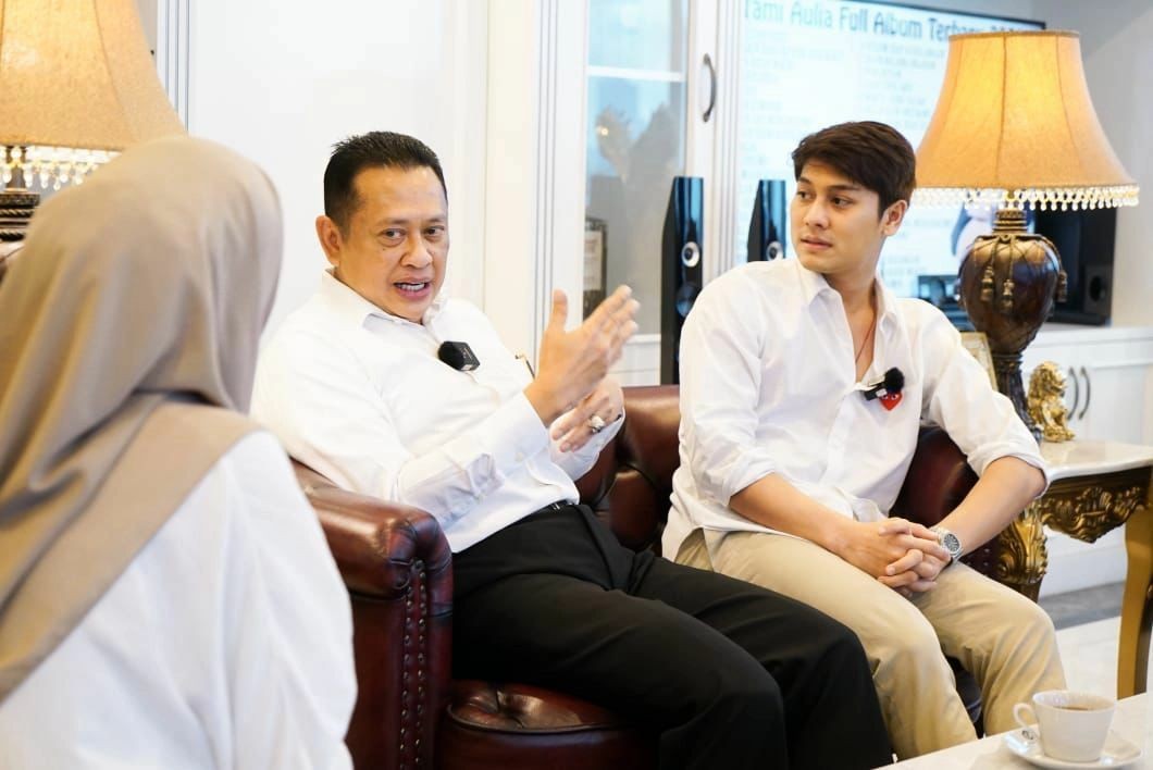Di Hadapan Selebriti Rizky Bilar Leslar dan Lesti Kejora, Bamsoet Bagi Kiat Sukses