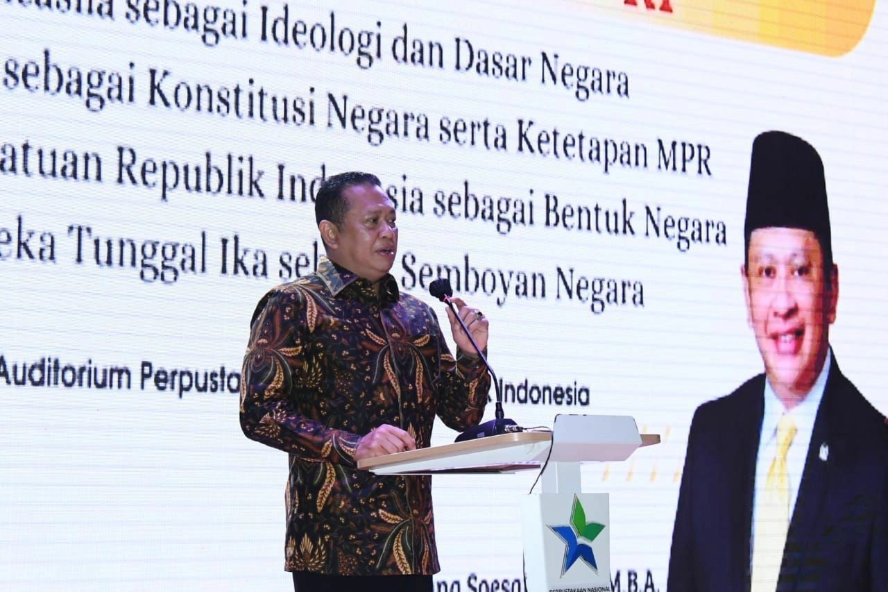 Simposium Demokrasi PRODEWA, Ketua MPR RI Dorong Kaji Ulang Sistem Demokrasi Langsung