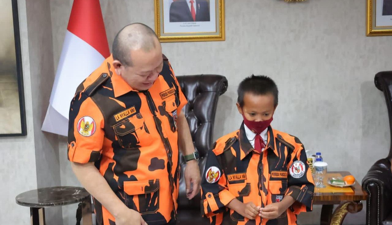 Bertemu Bocah SD Bercita-cita Jadi Anggota PP, LaNyalla: Nilai Pancasila Harus Ditanamkan Sejak Dini
