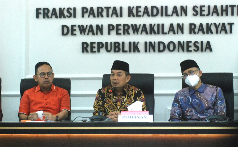 Fraksi PKS DPR Usul Bentuk Hak Angket Dan Pansus Migor