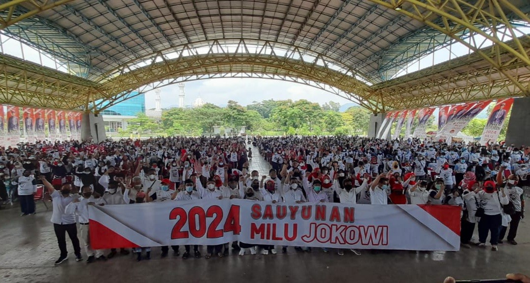 Relawan se- Bandung Raya Deklarasi 'Sauyunan 2024 Milu Jokowi'