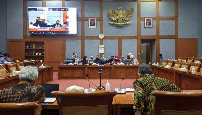 Komisi X DPR Jembatani Konflik Antara FD SBM ITB dan Rektorat ITB