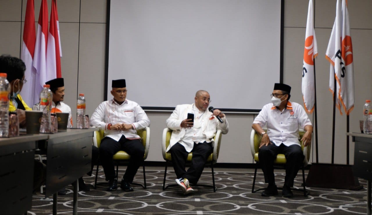 Buruh, Seniman, Nelayan Hingga Driver Ojol Jatim Sampaikan Aspirasi Penolakan Penundaan Pemilu ke PKS
