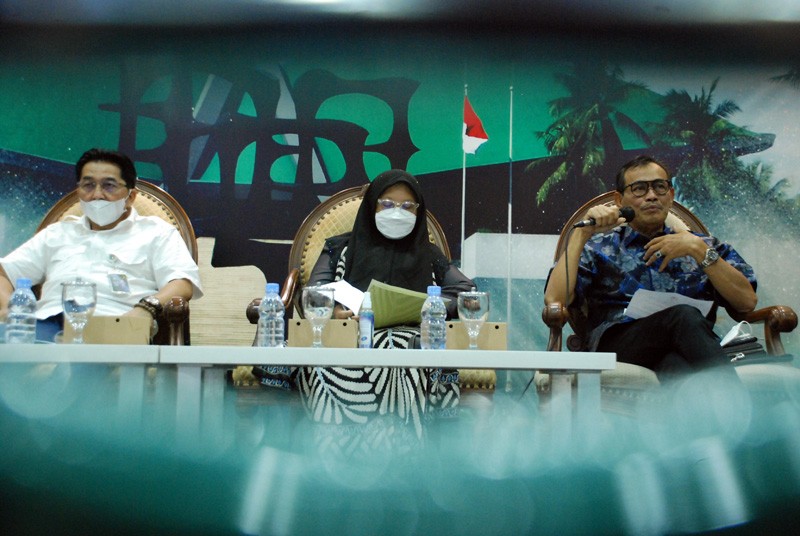 Diskusi Dialektika Demokrasi "Ramadhan 2022 dan Kesiapan Bahan Pokok",