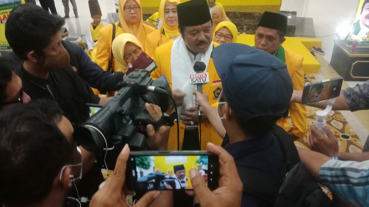 Dilantik Menjadi Ketua Umum DPP Satkar Ulama, Idris Laena: Kita Akan Menjembatani Kepentingan Ulama Dan Umara